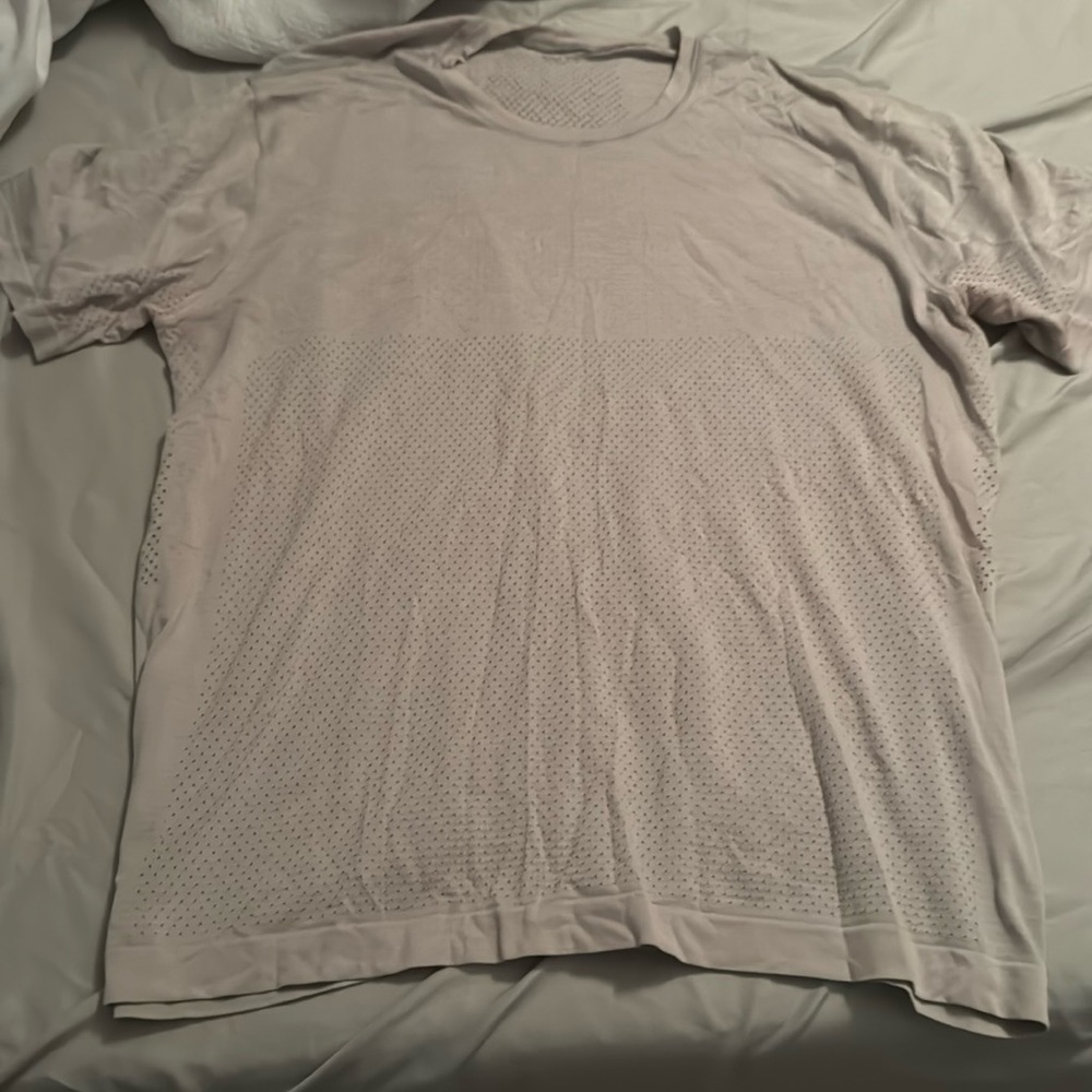 Lululemon metal tech vent beige